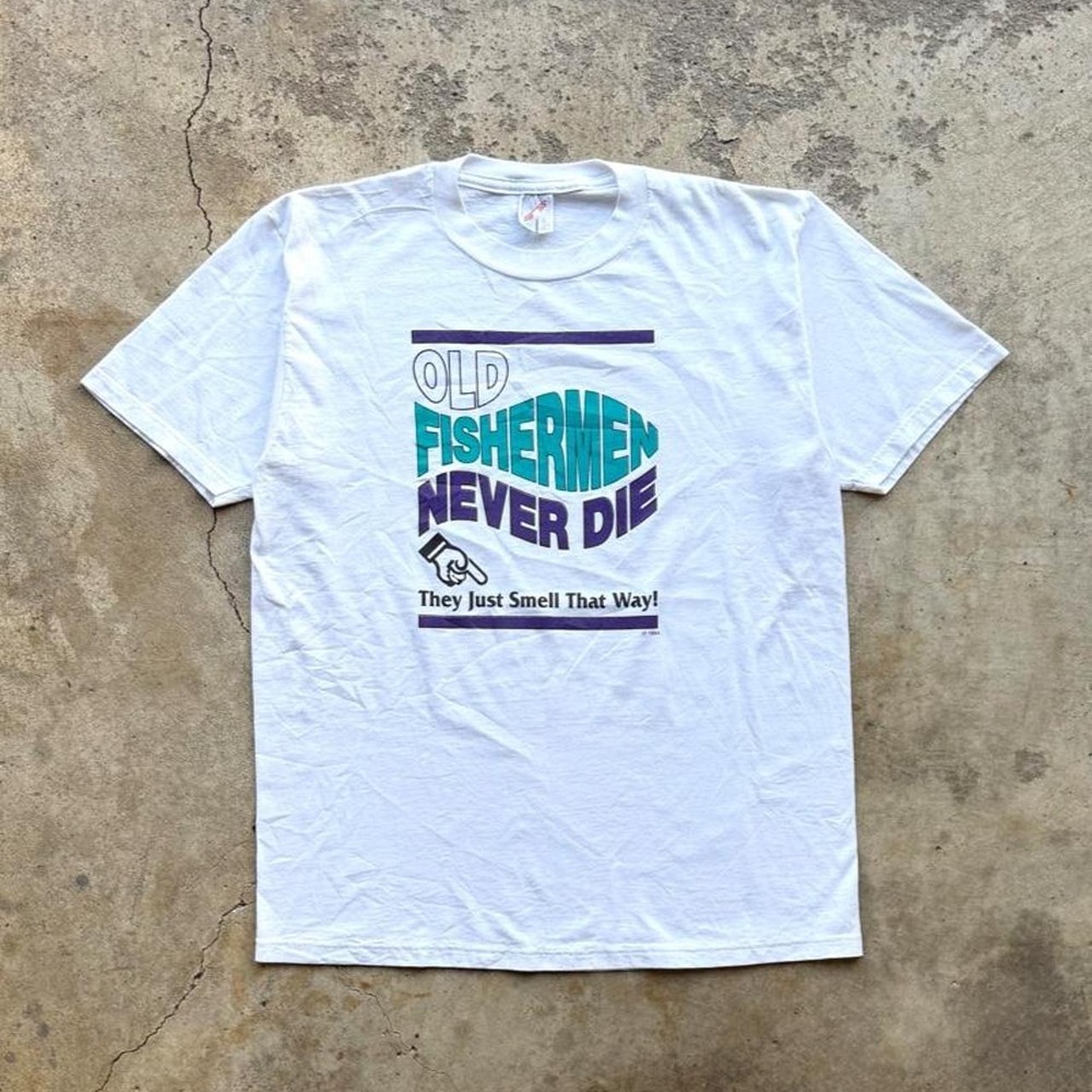 Vintage Jerzees 90s Made in USA Old Fishermen Never Die Graphic T Shirt L White